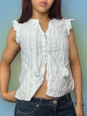 GG Collection White Eyelet Tie-Front Sleeveless Camisole